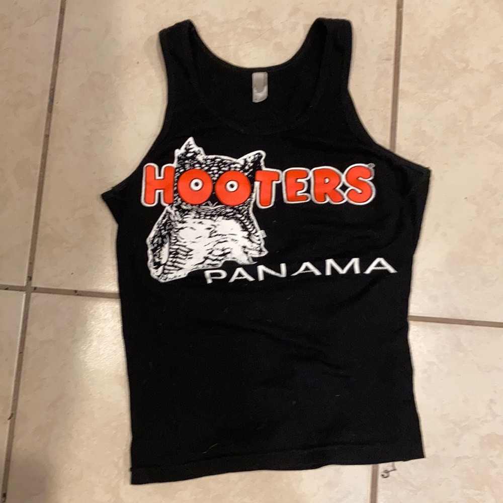 Hooters Panama Shirt